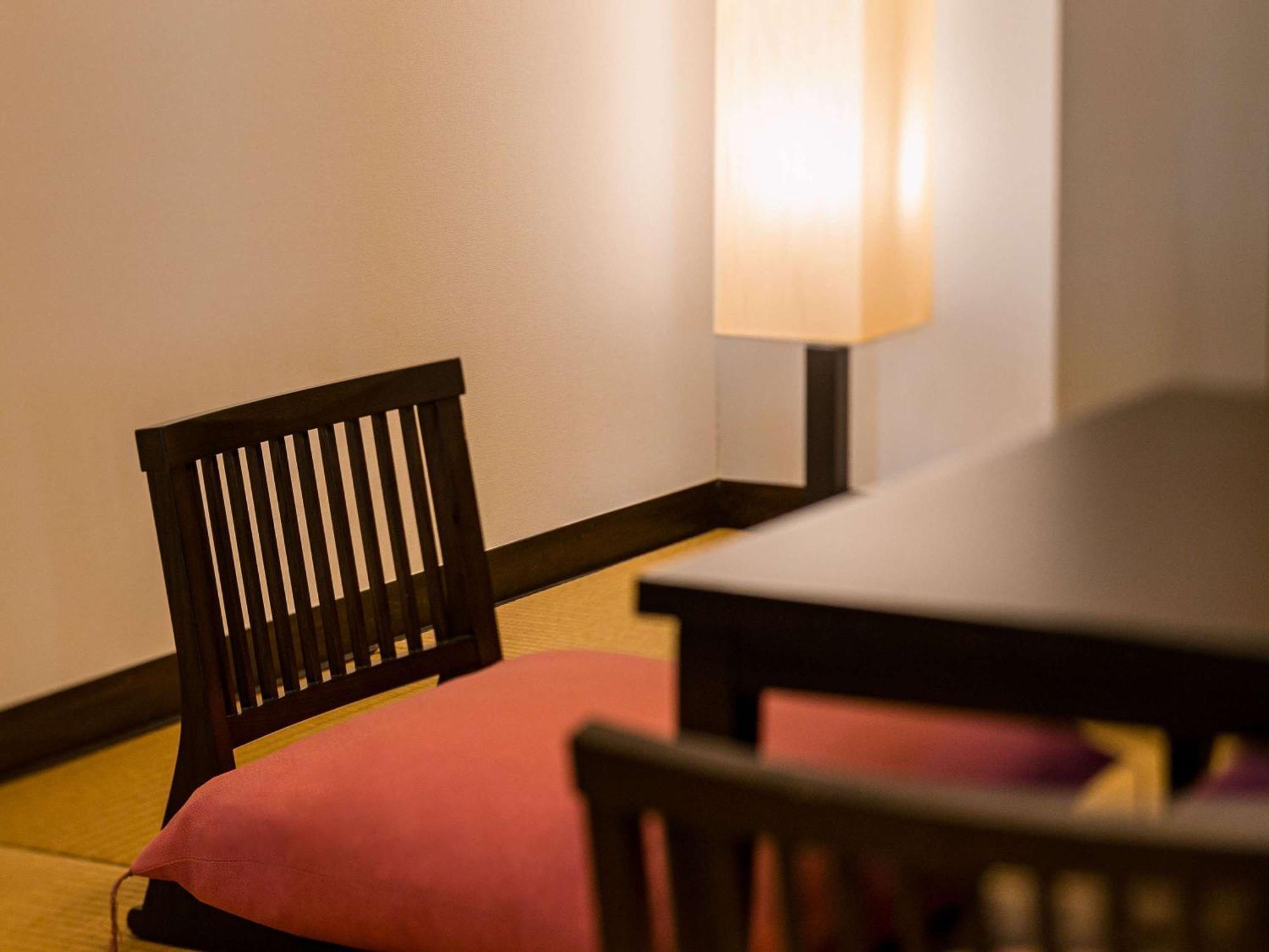 Grand Mercure Okinawa Cape Zanpa Resort Йомитан Экстерьер фото