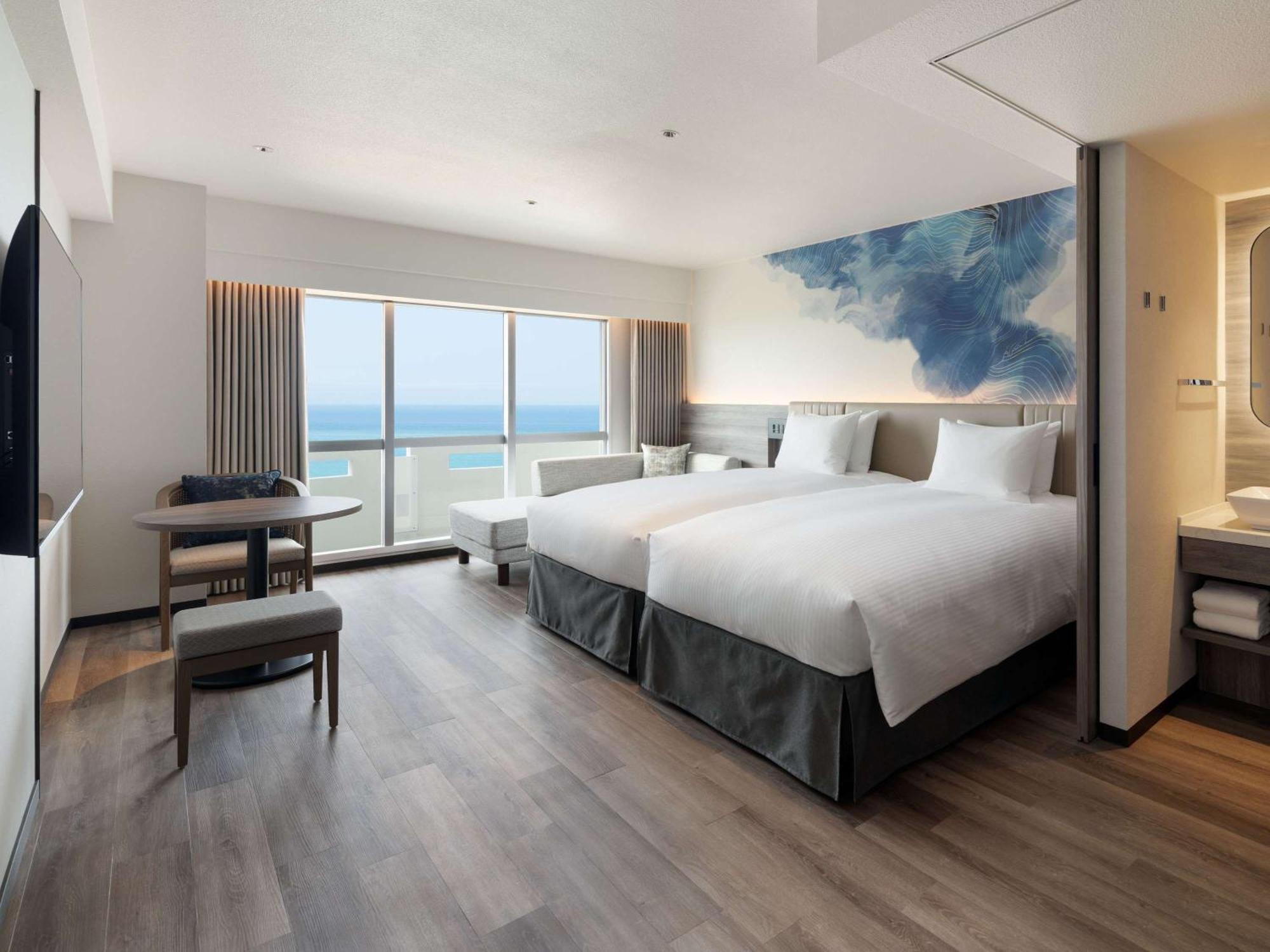 Grand Mercure Okinawa Cape Zanpa Resort Йомитан Экстерьер фото